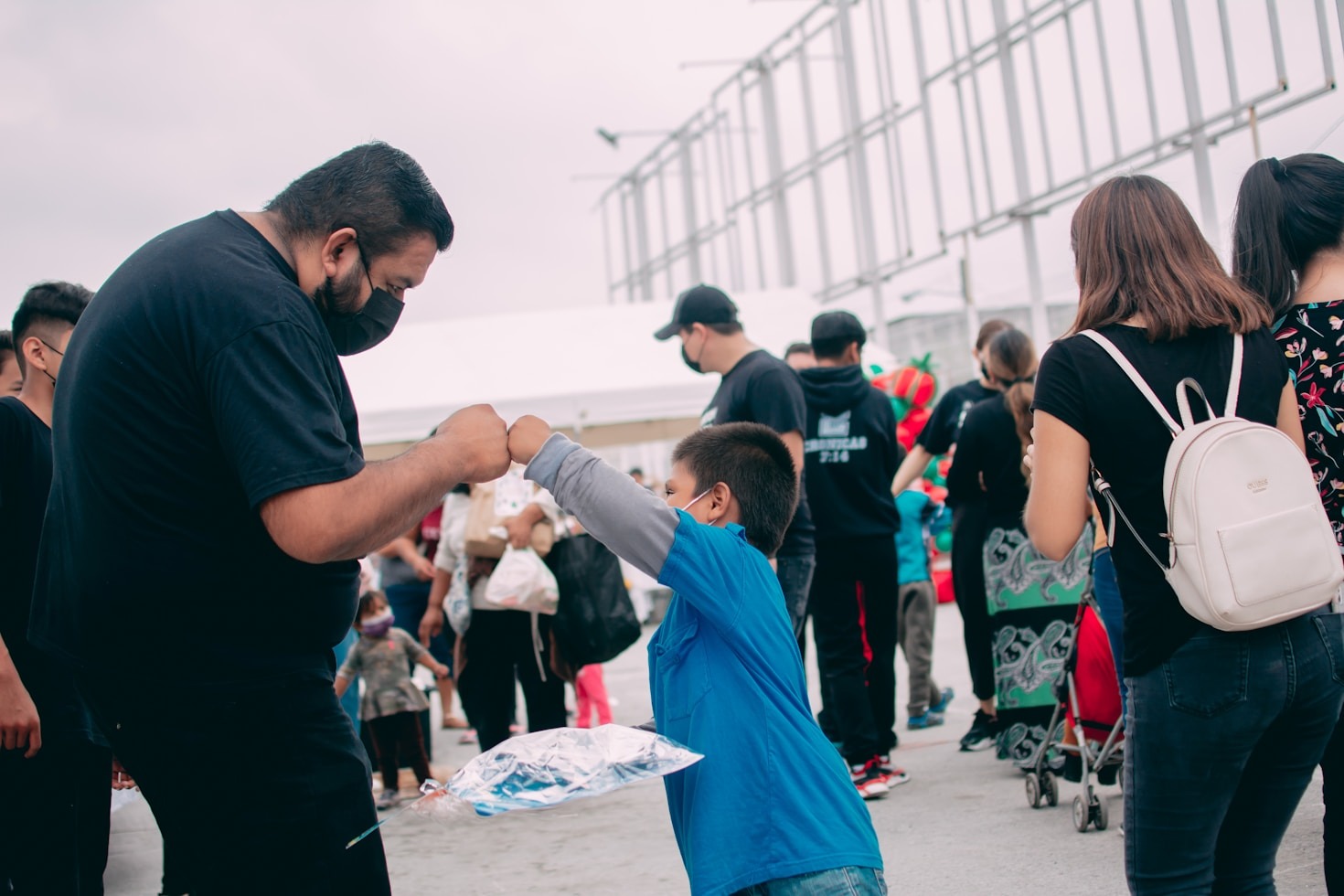 Design Moderno em Apoio às Causas Humanitárias